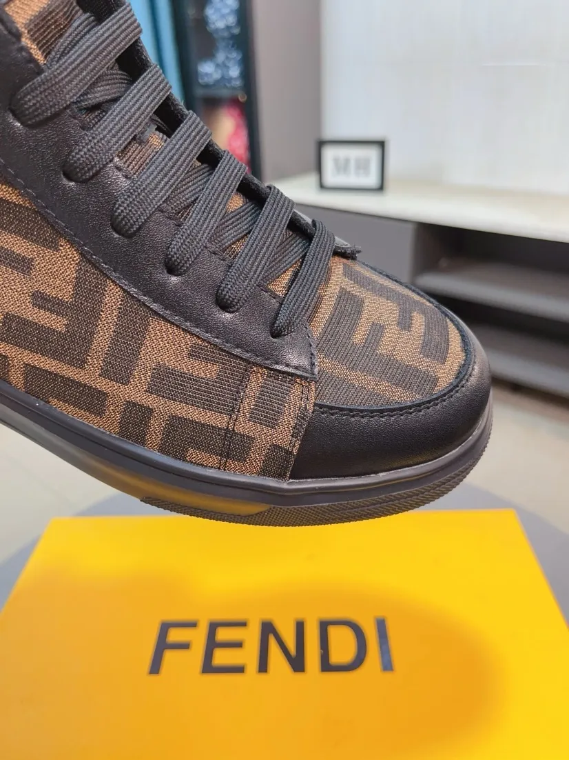 Men's shoes 💰440🌹🌹【fendi Fendi】: 🔝High-end brand of men's shoes: high-top series: official website 1:1 latest masterpiece: the upper is made of brand fabric with imported cowhide technology, ➕🐑made in sheepskin👍, making walking more convenient and comfortable, a stunning work, compared with the official quality, the beautiful 1:1 replica [color]! Create a fashionable personality to set off your uniqueness! A must-have for trendy men! 🔥Size: 38-44.